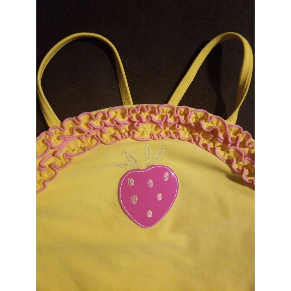 Gymboree strawberry patch Swimsuit 18‎ 24